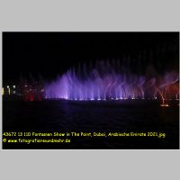 43672 13 110 Fontaenen Show in The Point, Dubai, Arabische Emirate 2021.jpg